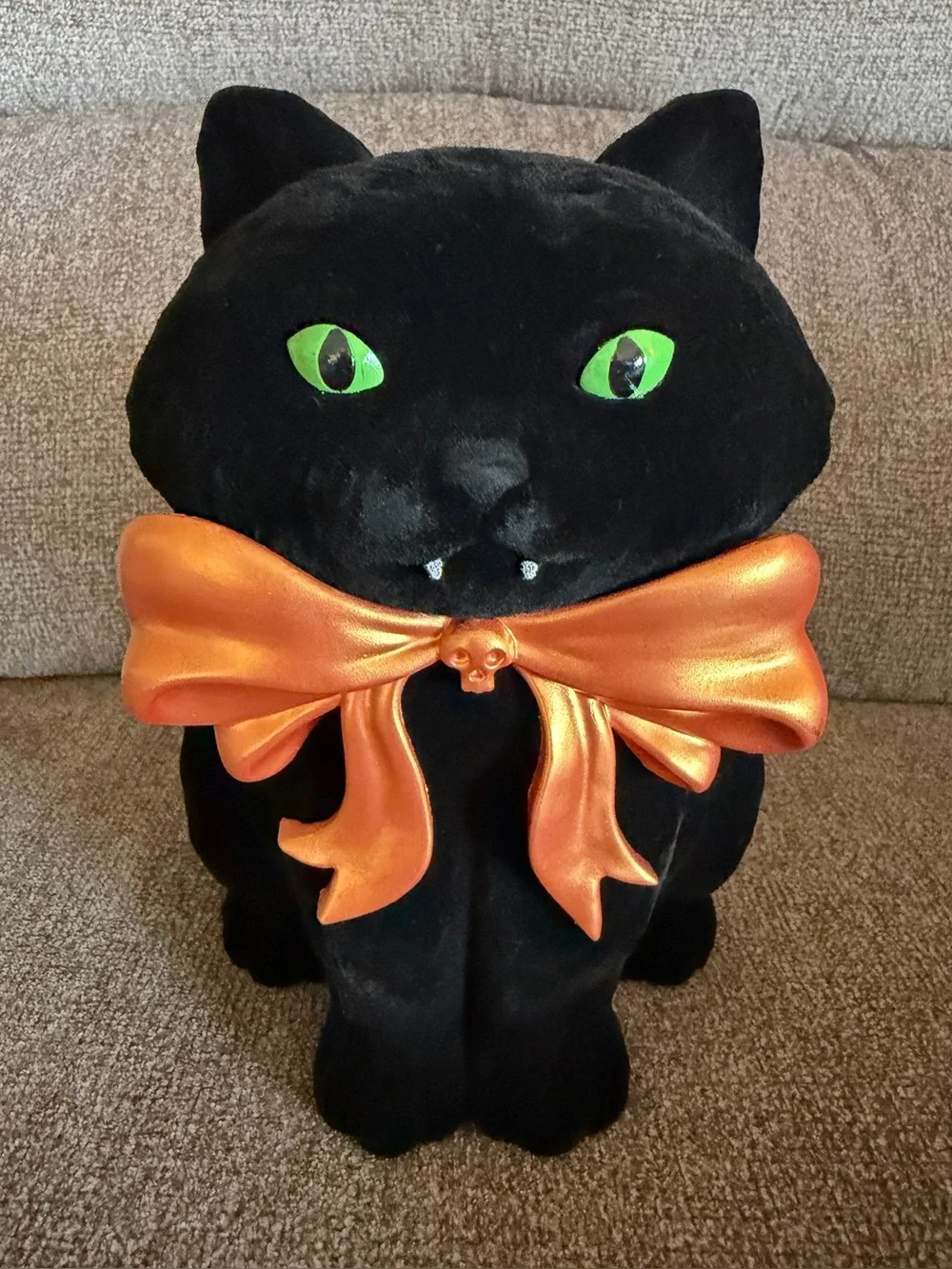 Bath & Body Works Halloween Black Cat Vampire 3-Wick Candle Holder - New 2025